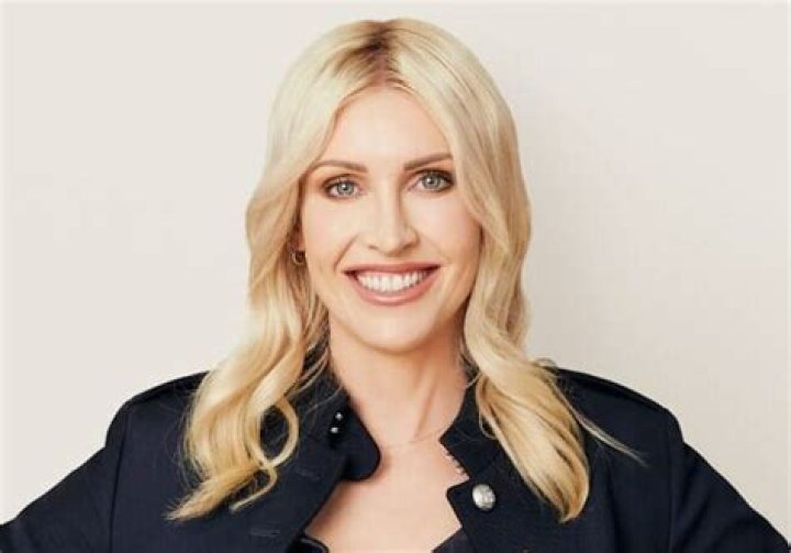 
Anna Mowbray Age, Birthday, Wikipedia, Who, Nationality, Biography 