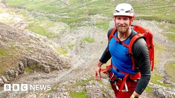 
Ben Nevis Accident Fall Video As 1 Climber Dies and 17 In Mountain Rescue 