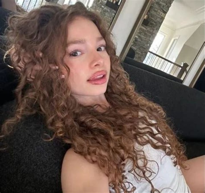 
Christel Holland (TikTok Star) Biography, Age, Boyfriend, Height, Net Worth 