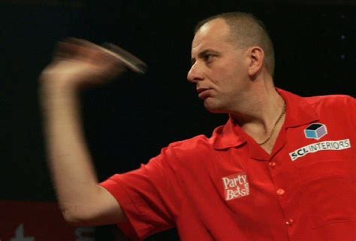 
Darts Legend Mike Gregory Dead At The Age Of 65 After Long-Term Battle With Dementia 