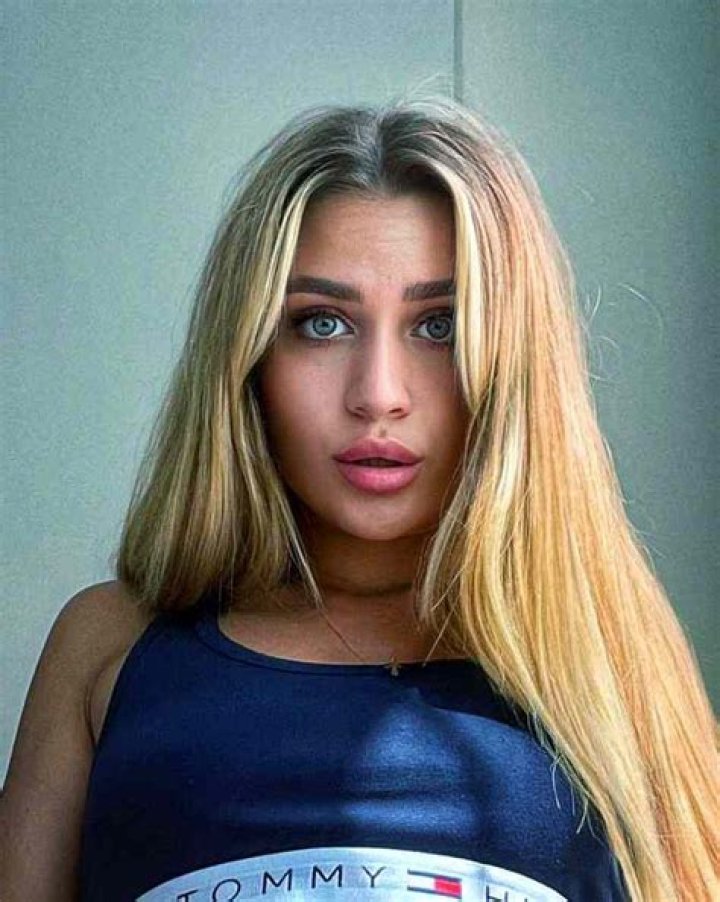 Donna La Pietra Height, Weight, Net Worth, Age, Birthday, Wikipedia, Who, Instagram, Biography
