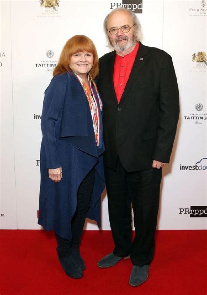 
Downtown Abbey Star Lesley Nicol Husband David Keith Heald Passed Away At The Age Of 68 