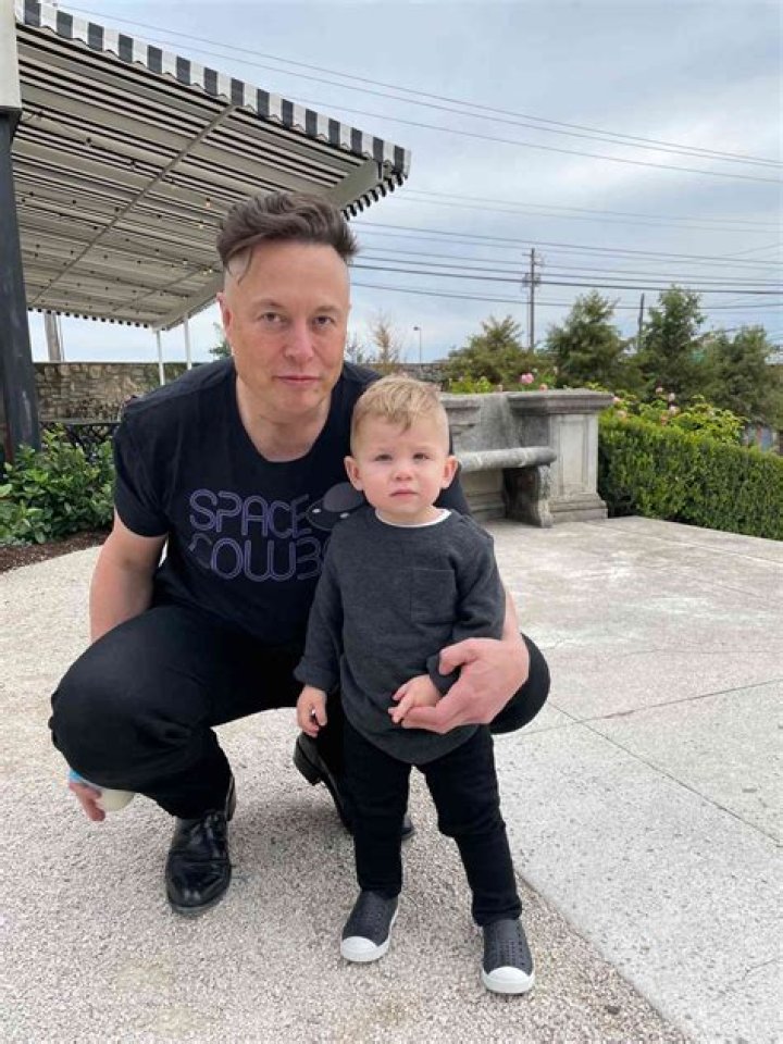 Elon Musk and Grimes’ kids: Who are X Æ A-Xii, Dark Sideræl and Techno Mechanicus?