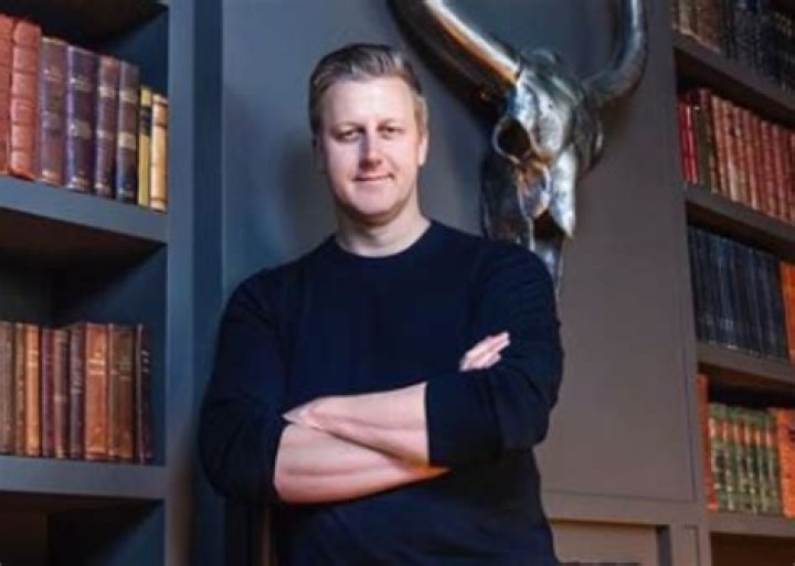Gareth Cliff Height, Weight, Net Worth, Age, Birthday, Wikipedia, Who, Instagram, Biography