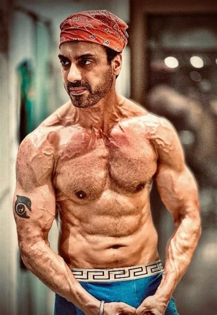 Gavie Chahal Height, Weight, Net Worth, Age, Birthday, Wikipedia, Who, Instagram, Biography