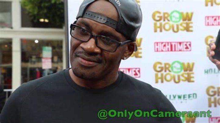 How rich is Shawn Fonteno? Net Worth, Age, Height, Wife, Wiki