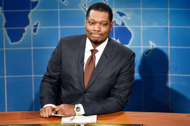 
Is Michael Che Really Leaving SNL & Where Is The Weekend Update Host Going? 