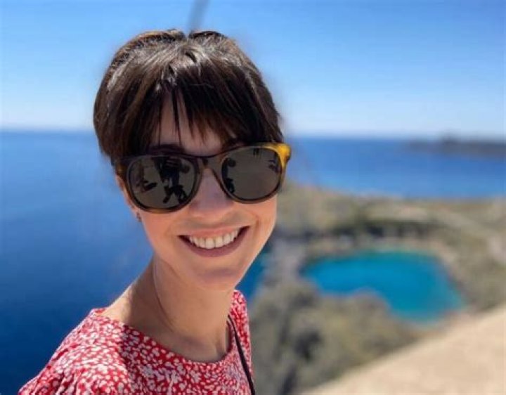 Is Rebecca Cbeebies Pregnant In 2023 With Partner Sidney Sloane? Baby Bump Or Weight Gain