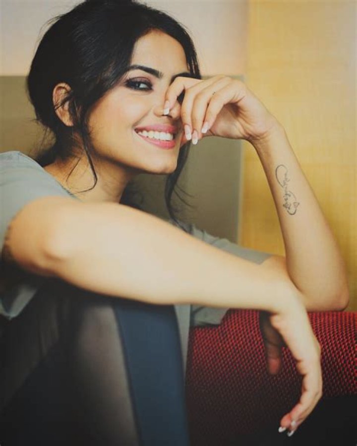 Isha Chahal Height, Weight, Net Worth, Age, Birthday, Wikipedia, Who, Nationality, Biography