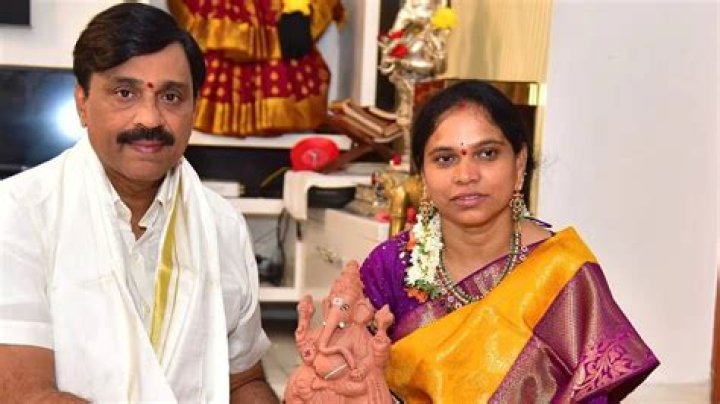 
Janardhana Reddy Height, Weight, Net Worth, Age, Birthday, Wikipedia, Who, Nationality, Biography 