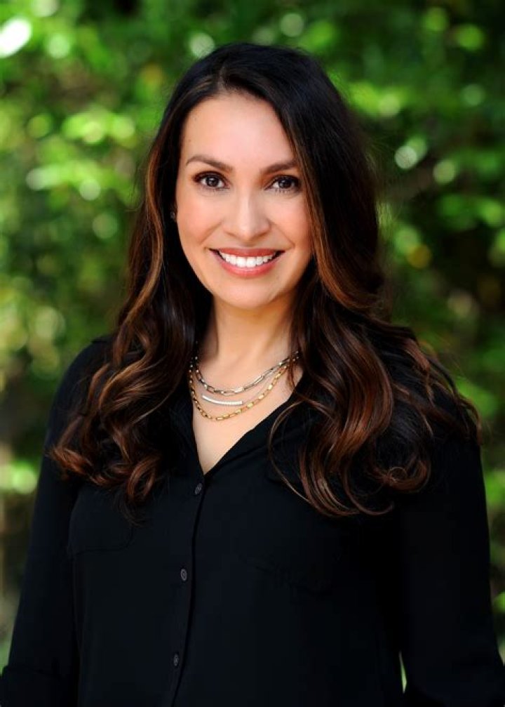 
Julie Applewhite Age, Birthday, Wikipedia, Who, Nationality, Biography 