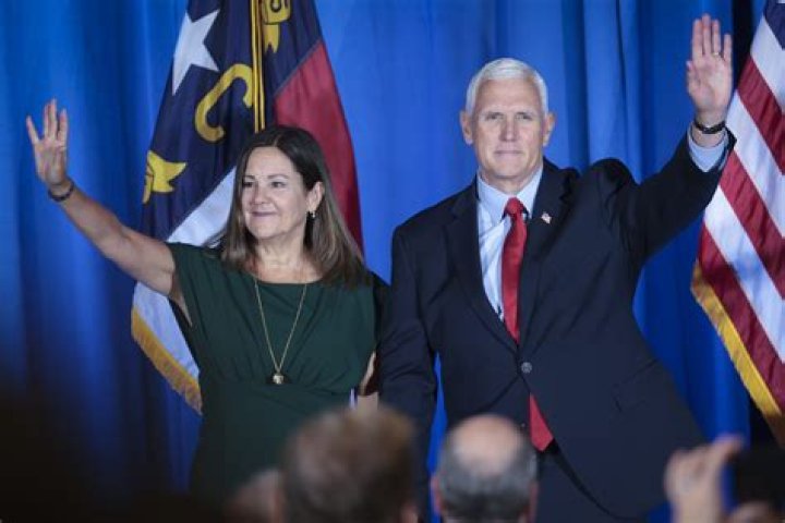 Karen Pence Height, Weight, Net Worth, Age, Birthday, Wikipedia, Who, Nationality, Biography