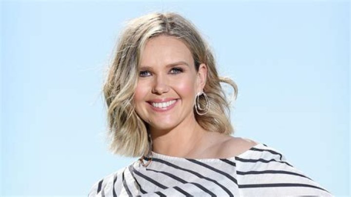 Laura Bannon Height, Weight, Net Worth, Age, Birthday, Wikipedia, Who, Nationality, Biography