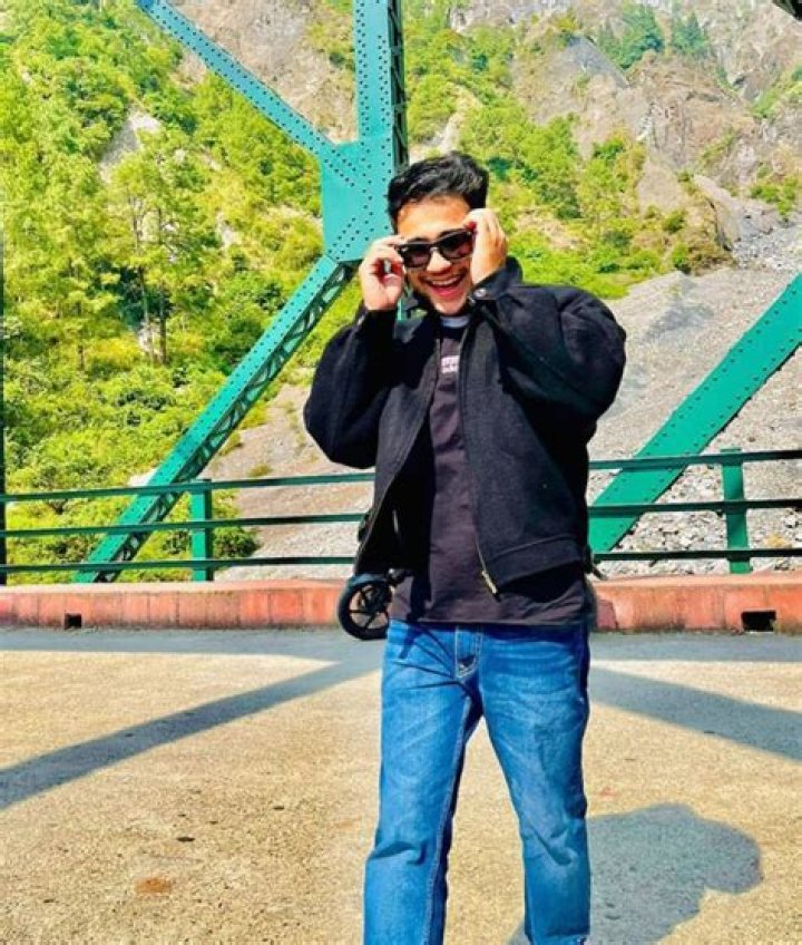 Manish Singh Mehra Height, Weight, Net Worth, Age, Birthday, Wikipedia, Who, Instagram, Biography