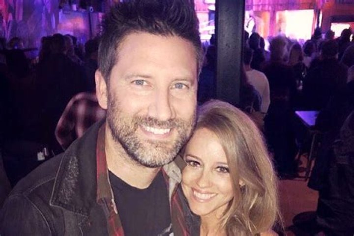 Nicole Curtis Net Worth Wikipedia Bio & Husband – 5 Quick Facts