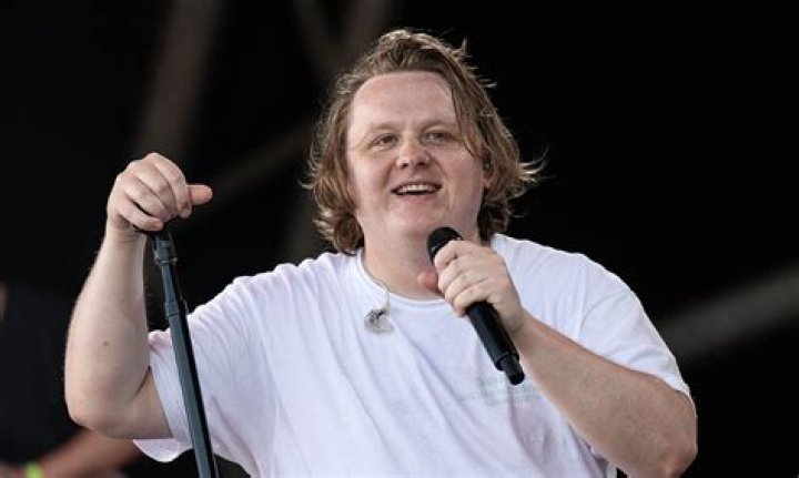 Paige Turley, Lewis Capaldi’s Ex-Girlfriend: A Closer Look
