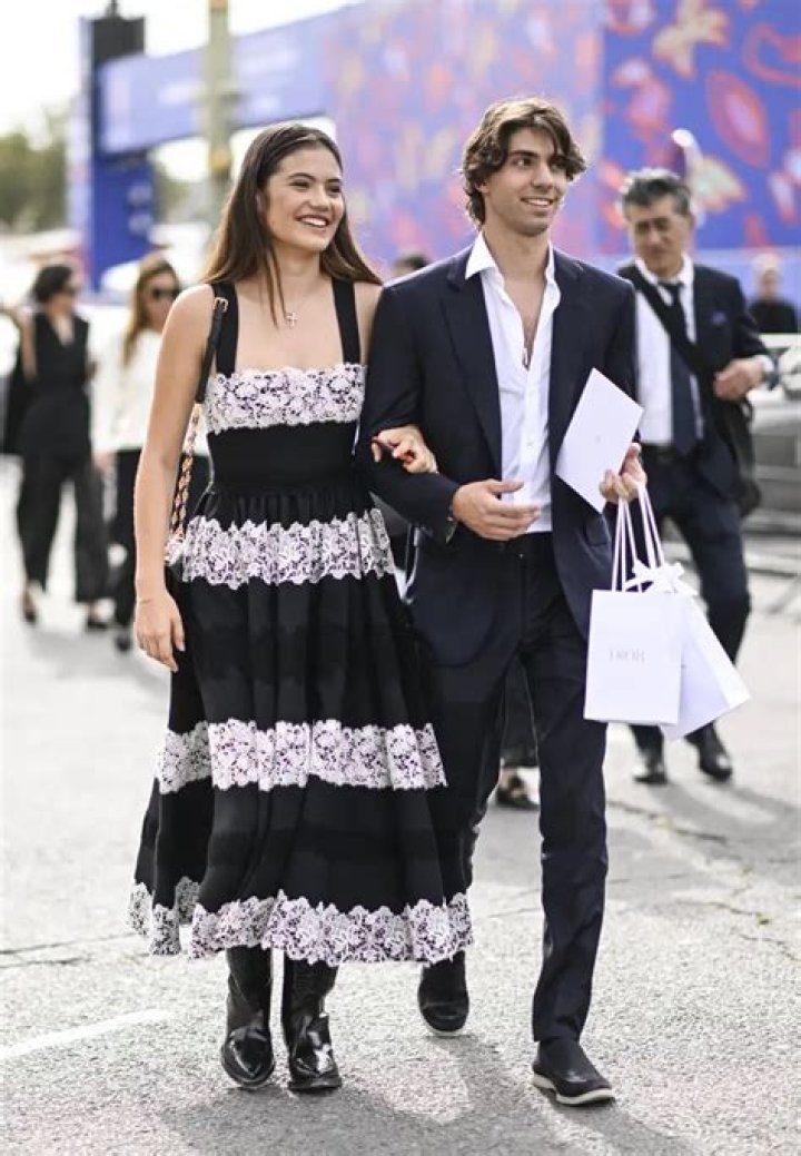 
Renee Raducanu Age, Birthday, Wikipedia, Who, Nationality, Biography 
