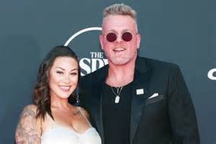 
Samantha McAfee biography : Pat McAfee’s previous relationships 