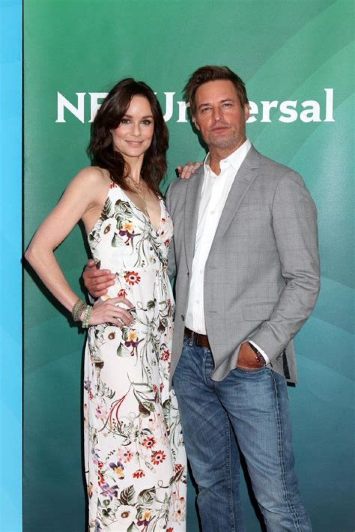 
Sarah Wayne Callies’ Husband’s Wiki: Josh Winterhalt Bio, MMA, Age, Net Worth, Height 