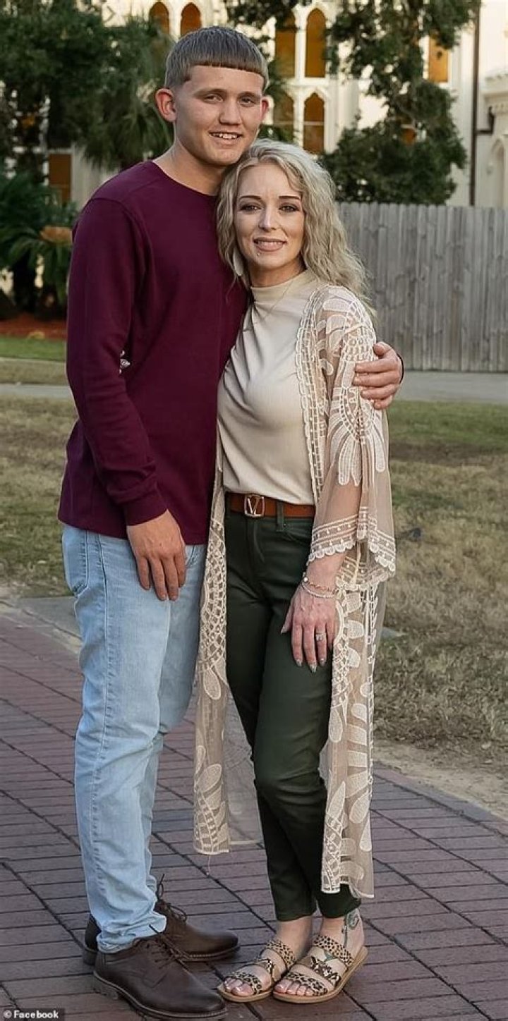 
TikTok Star Mama Tot aka Shoelover99 Son Randon Lee Was Shot And Killed 