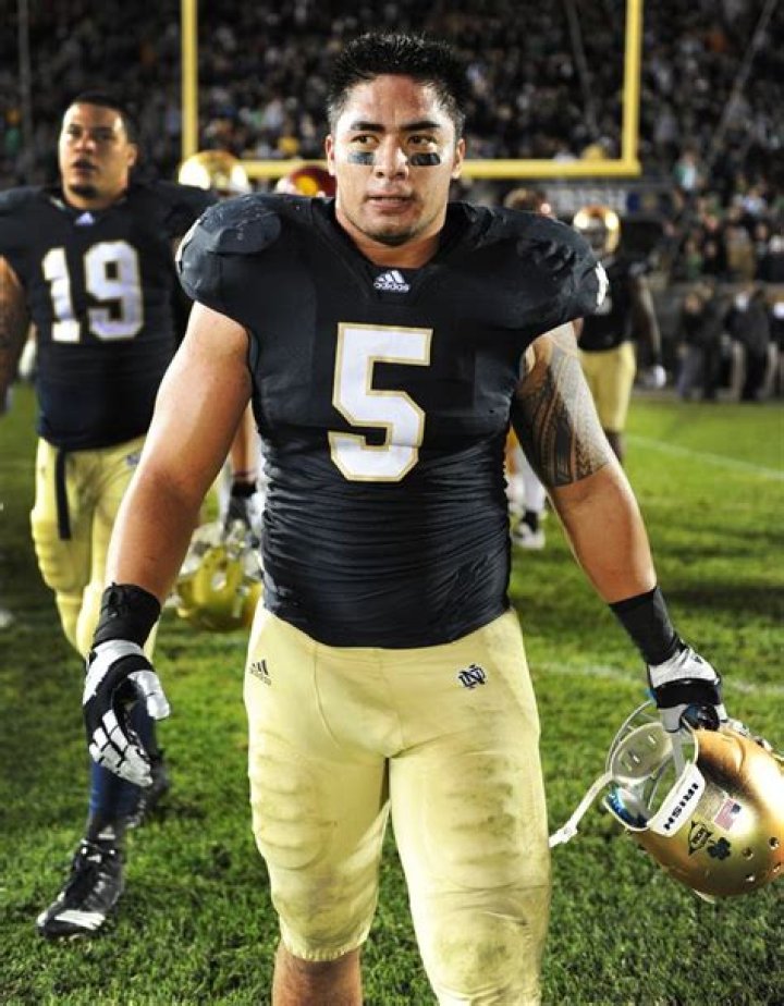 
Where Is Roniah “Naya” Tuiasosopo Currently? The Catfishing Hoax Against Manti Te’o Is Featured On Netflix 